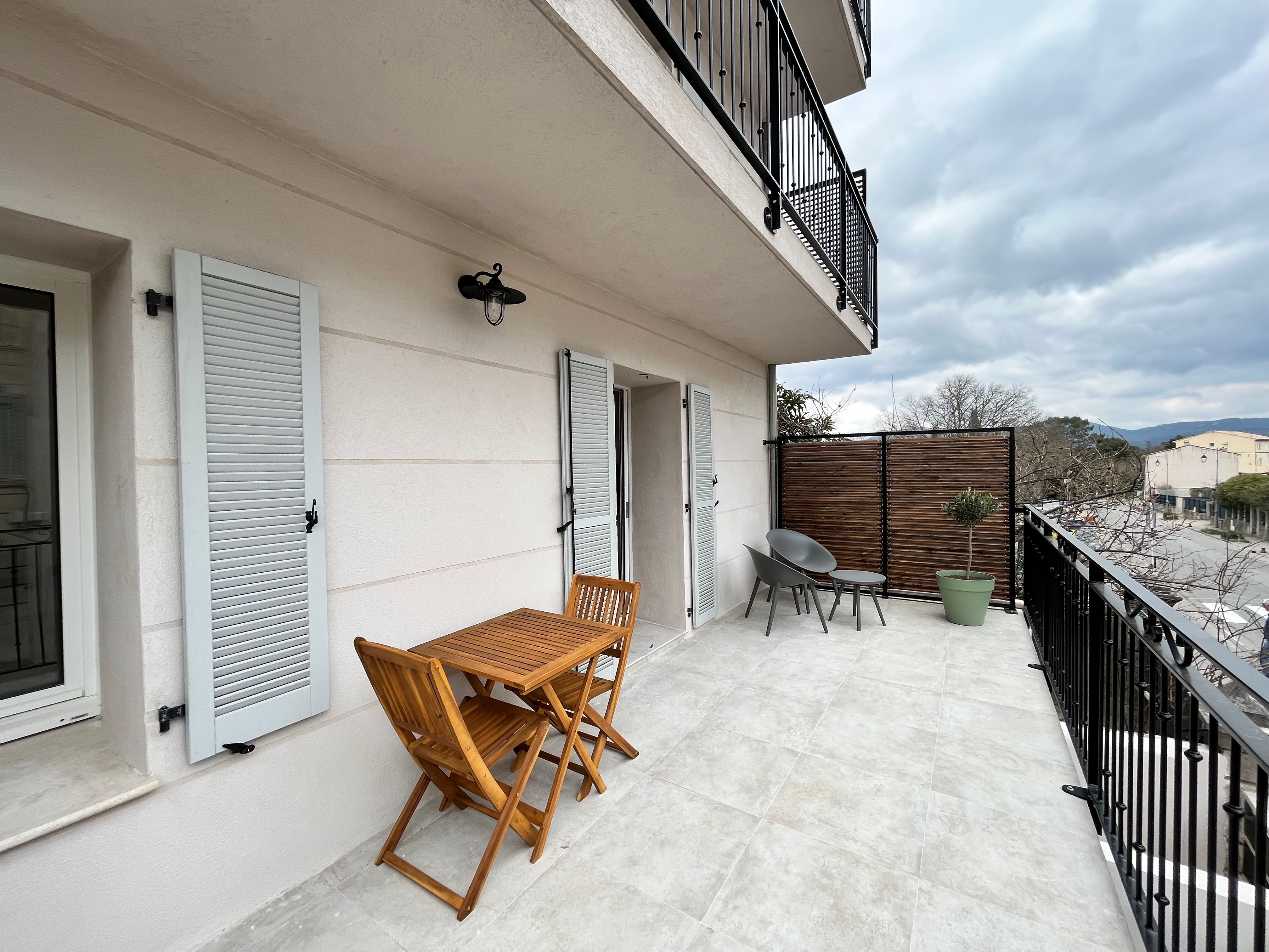 Immeuble de rapport monopropriété 200 m² à Peynier
